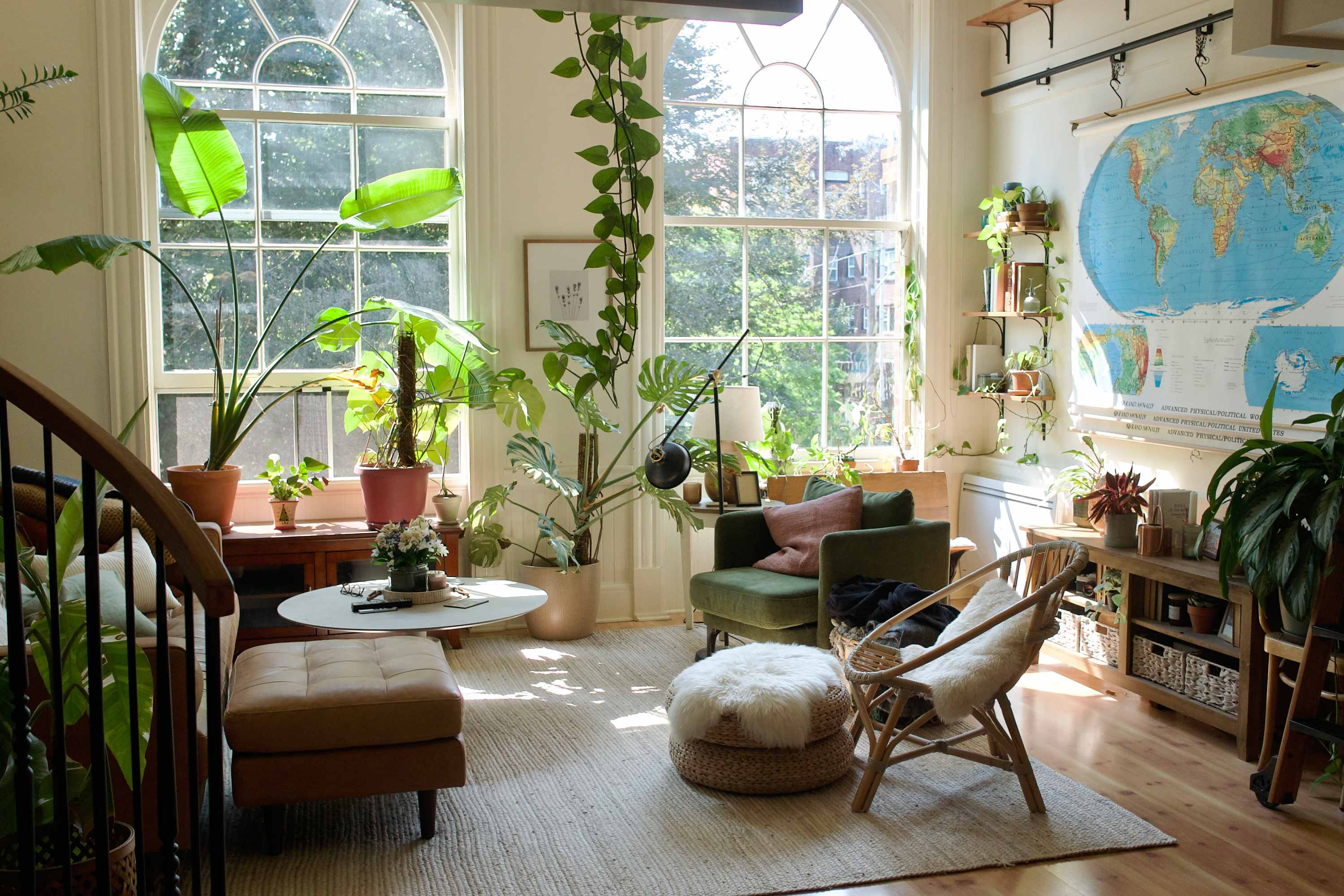 This Small Condo Has 13-Foot Ceilings and Feels Surprisingly Spacious